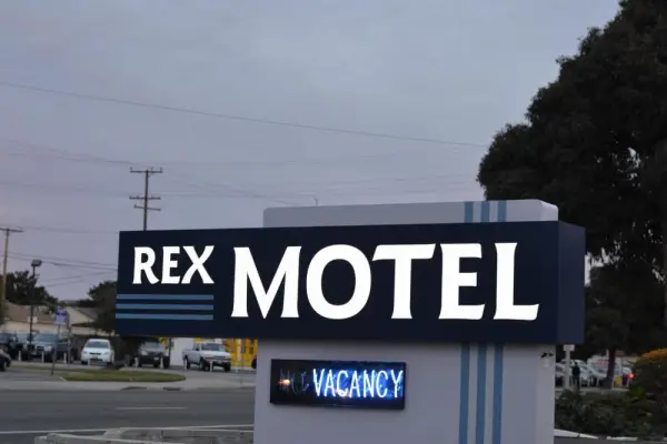 Rex Motel 10